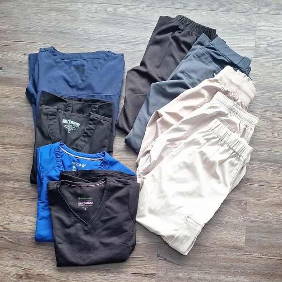 (9) Scrub Lot Size S/xs - Picture 1 of 11